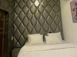 Smart Luxury Apartments & Suites