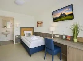 Sunny Hotel Regenstauf