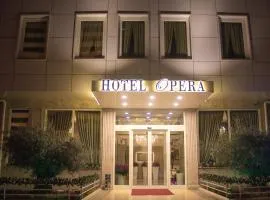 Hotel Opera, hotel din Tirana