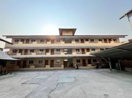 Jamjuree Place