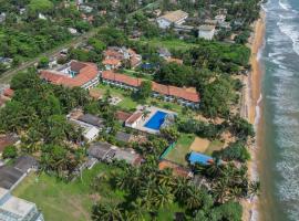 Hibiscus Beach Hotel & Villas, hotel in Kalutara