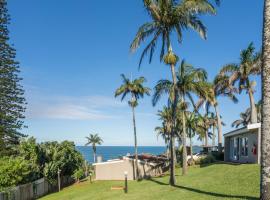 Chakas Rock Chalets 15, Hotel in Ballito