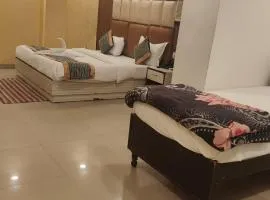 Hotel Grand Teju mama