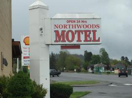 Фотография гостиницы: Northwoods Motel