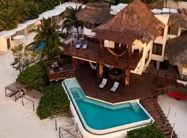 DK Luxury Ocean Front Villa - Adults Only