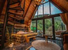 Waterfall suit bungalov, ξενοδοχείο σε Çamlıhemşin