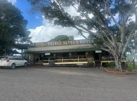 gundy pub & caravan park