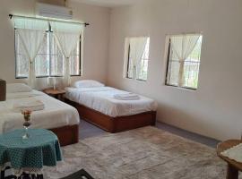Baan Rom Yen Lamphun, hotell sihtkohas Lamphun