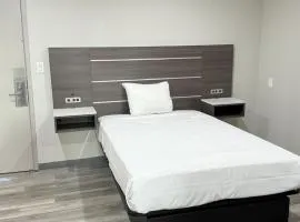 Broadway Inn and Suites