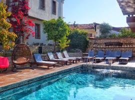 Sezgin Boutique Hotel、クシャダスのホテル