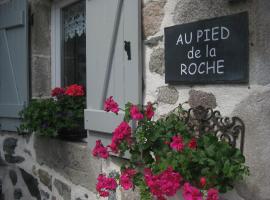 Foto di Hotel: Au Pied de la Roche