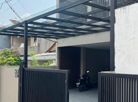 TJ Brother Residences Senen, hotel di Jakarta