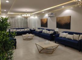 فلل بندورا, Hotel in Chamis Muschait