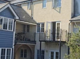 Centrally located "Spring Cottage" Perfect Ventnor Holiday Home, hotel v destinaci Ventnor