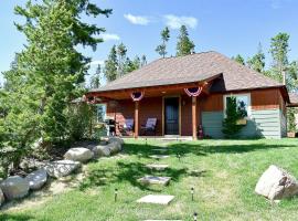 Blackhawk, Hotel in Grand Lake