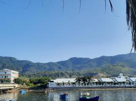 Sandy Homestay-Vĩnh Hy, Hotel in Ninh Hải
