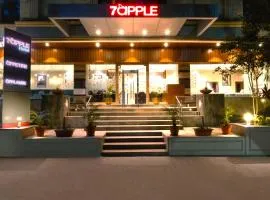 7 Apple Hotel - Viman Nagar Pune