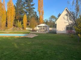 Refugio San Onofre, hotel v destinaci Concepción