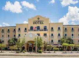 Evangeline Downs Hotel, an Ascend Collection Hotel
