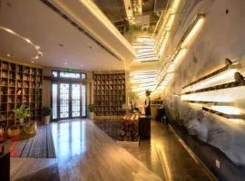 Qingdao Tired Bird Hotel