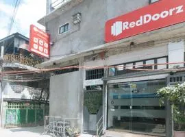 RedDoorz @ Gerlins Lodge Two