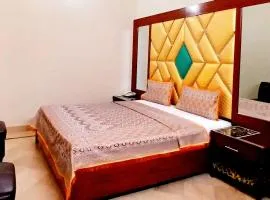 Subhan Palace Guest House