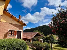 Gr Chalés, hotel in Monte Verde