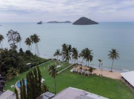 Langkah Syabas Beach Resort, hotel in Kinarut