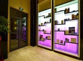 Lavande Hotel Wuhan East Lake Xudong Metro Station