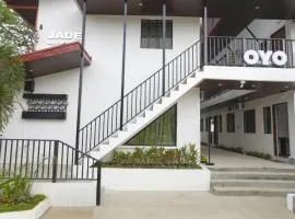 OYO 736 Jade Apartelle