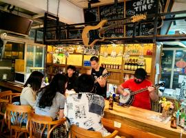 Nova Traveller's Lodge, hotel in Chengdu