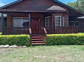 Villas Palmerola Comayagua, hotel v destinaci El Coquito