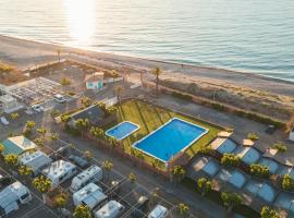 Tres Estrellas Mediterráneo, ξενοδοχείο σε Xilxes