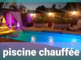 Villa mimosa, hotel in La Rivière