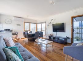 'The Primrose Bungalow' Family Haven Close to Beach, hotel v destinaci Rosebud