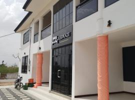 Sleepeaze Hotel, отель в городе Afienya