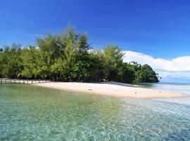 Fadhila cottage and dive resort,位于Pulau Togian的酒店