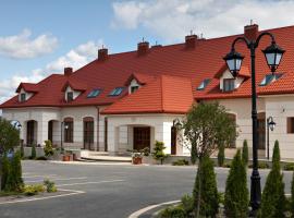 होटल की एक तस्वीर: Hotel Trzy Róże
