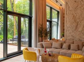 LUXURY LOFT with LOVE SEASIDE self check-in, hotel in Klaipėda