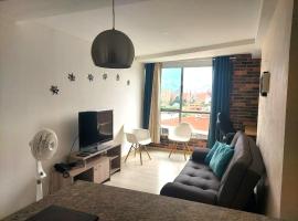 Lovely one bedroom condo in beautiful Laureles, hotell sihtkohas Medellín