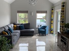 Maries House Doohoma Head Wild Atlantic Way Erris Geesala Belmullet County Mayo Ireland, hotel in Doohooma