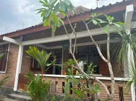 Omah Padang Homestay Yogyakarta