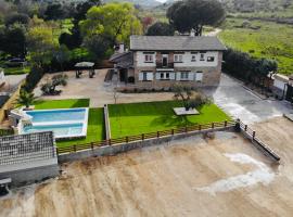 Finca Avellaneda, ξενοδοχείο σε Navahonda