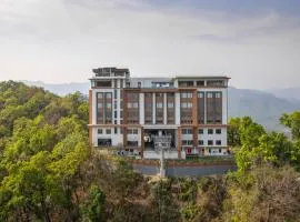 ila Resort Maulakali