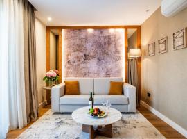 Boutique Hotel Villa Royal, hotel in Tivat