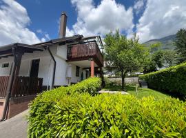 Apartments and Rooms Tajcr, hotel en Bovec