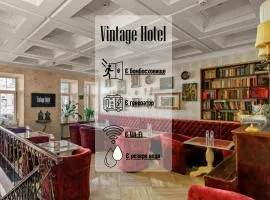 Vintage Art Hotel
