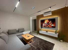 Modern & Comfortable 2BR Condo in Agadir, hotell Agadiris