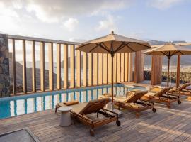 Villa - Vue Mer et Piscine Privée, hotel in Mindelo