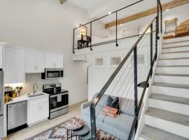 Marigny Hideaway Across From French Quarter